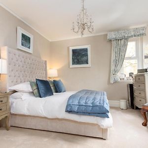 Kamer met een King Size Bed